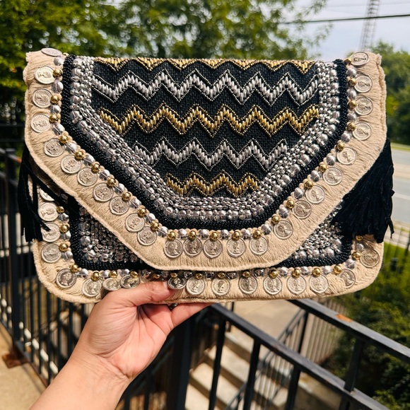 Bohemian Envelope Wristlets Banjara Clutch Beige And White Color With tassels - Picture 2 of 12